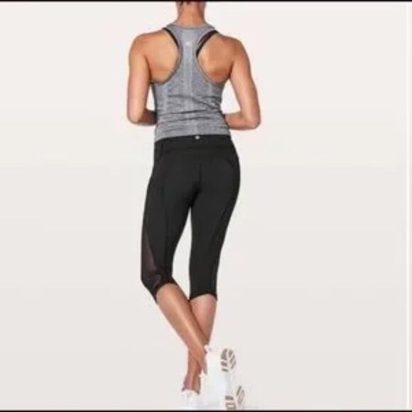 Lululemon Women's Sun Runner Crop 17" Black Luxtreme Mesh Size 6 - Picture 2 of 9